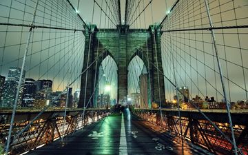 Thumb_brooklyn-bridge-night-new-york-city