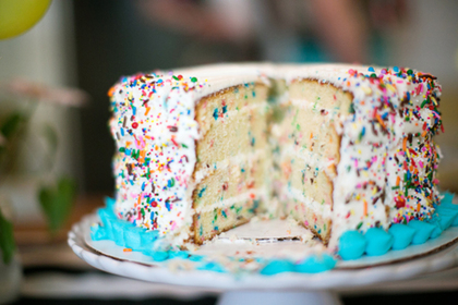 Teaser_candy-themed-baby-shower-12
