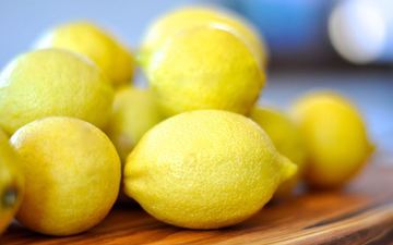 Thumb_holiday-summer-yellow-lemon-large