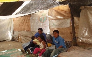 Thumb_homeless-family